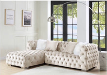 Load image into Gallery viewer, Syxtyx Sectional Sofa
